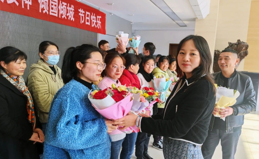 三八國際婦女節丨致敬她力量(圖1)