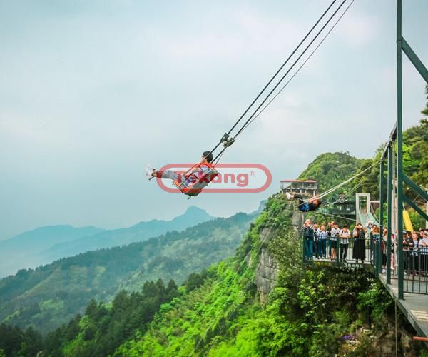 高空秋千廠(chǎng)家 高空秋千廠(chǎng)家